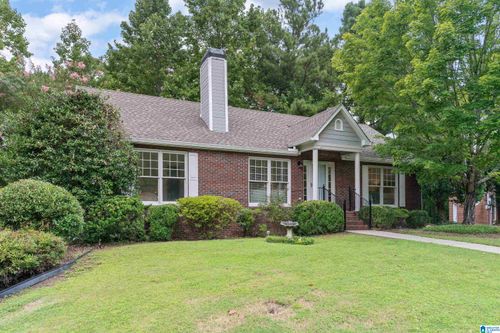 5064 Cherokee Woods Cir, Irondale, AL, 35210-2950 | Card Image
