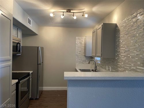 424-45 Maleena Mesa St, Henderson, NV, 89074-8128 | Card Image