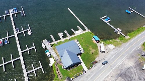 7147 Lake Bluff Rd, Wolcott, NY, 14590-9316 | Card Image