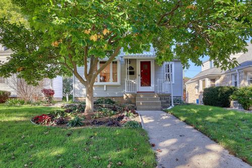 2815 S 46th Street, Milwaukee, WI, 53219 | Card Image