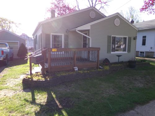 126 N Ithaca Street, Ithaca, MI, 48847 | Card Image