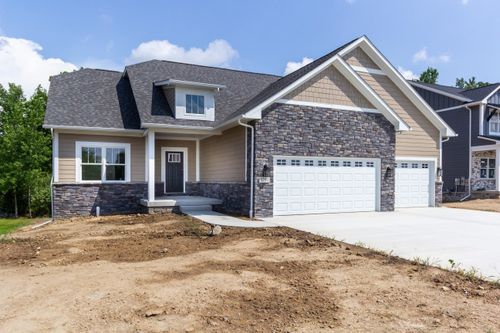 5202 Amelia Earhart Dr, Linden, MI, 48451-9163 | Card Image