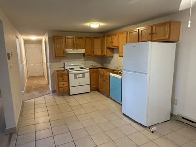 APT-6 - 26 Shirley Street, Condo with 2 bedrooms, 1 bathrooms and 1 parking in Waterbury CT | Image 2