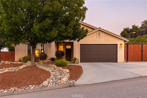 2740 Edgewood Ct, Paso Robles, CA, 93446 | Card Image