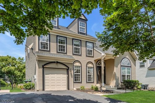 57 Byron Dr, Phillipsburg, NJ, 08865-2092 | Card Image