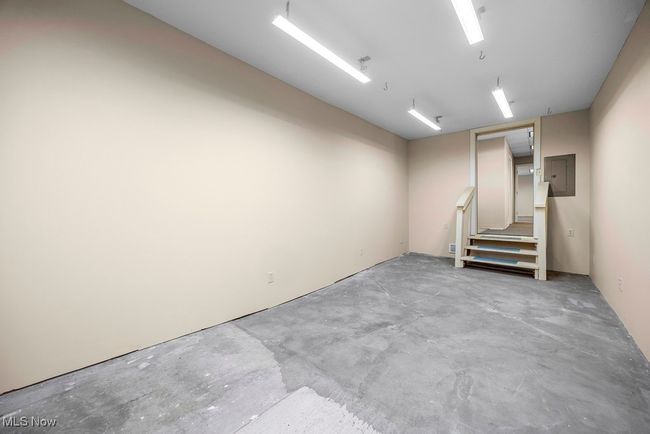 111 S Center St, Home with 0 bedrooms, 0 bathrooms and 8 parking in Lagrange OH | Image 20