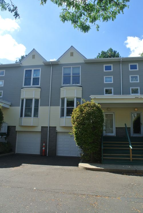 304-130 Winchester Ave, New Haven, CT, 06511-3590 | Card Image