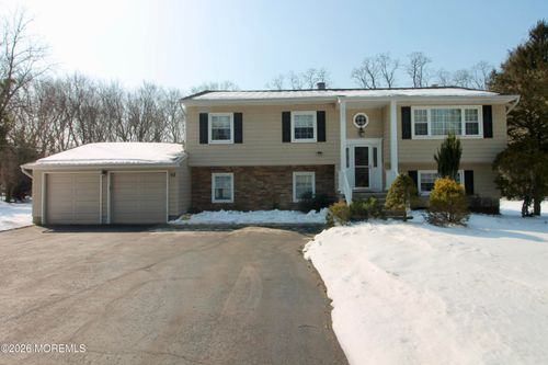 61 Joysan Ter, Freehold, NJ, 07728-8135 | Card Image