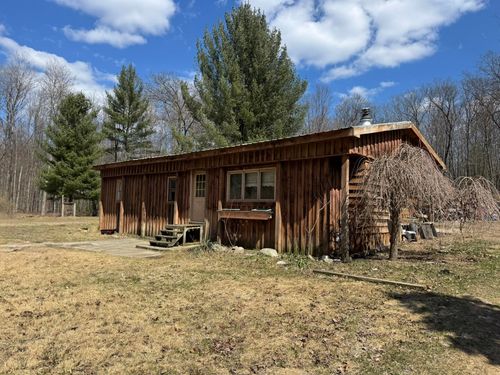878 S Northwood Trail, Reed City, MI, 49677 | Card Image