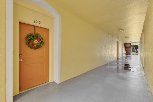 apt-108-8775 Sartori St, Orlando, FL, 32829-8013 | Card Image