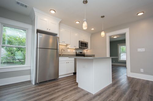 b-653 Lynn St, LOUISVILLE, KY, 40217-1965 | Card Image