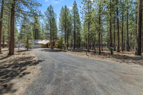 52160 Ponderosa Way, La Pine, OR, 97739-8923 | Card Image