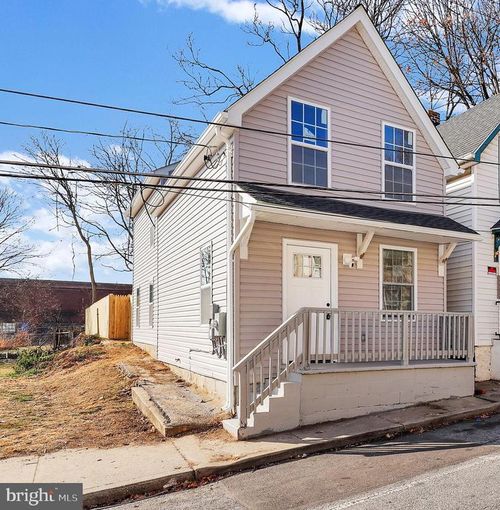 133 Bethel St, HAGERSTOWN, MD, 21740-3704 | Card Image