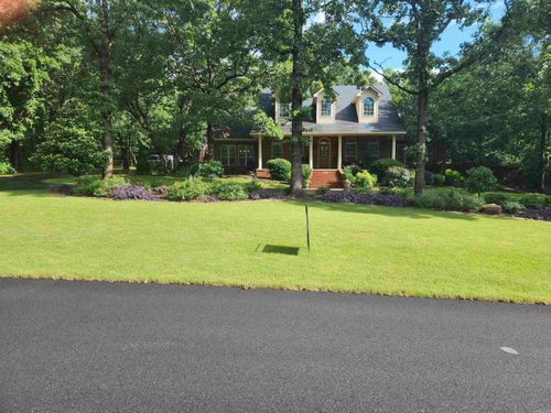 3165 Majestic Cir, Conway, AR, 72034-9670 | Card Image