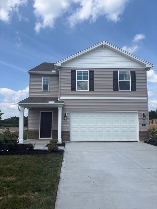 73 Chakers Way, Wilmington, OH, 45177-6571 | Card Image