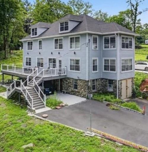 556 Lakes Rd, Monroe, NY, 10950-1070 | Card Image