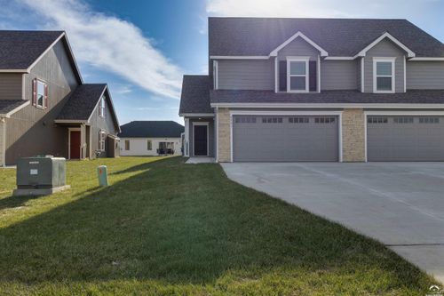 2531 Arlene Pl, Lawrence, KS, 66046-5509 | Card Image