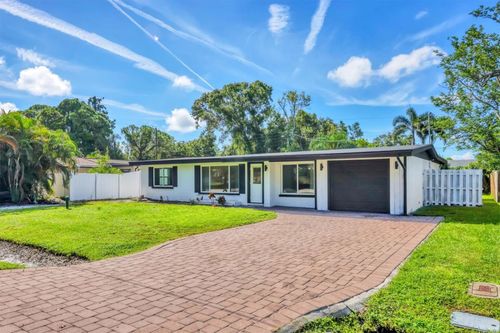 2334 Cadillac St, Sarasota, FL, 34231-4327 | Card Image