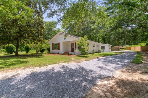 561 Macedonia Rd, Petal, MS, 39465-9756 | Card Image