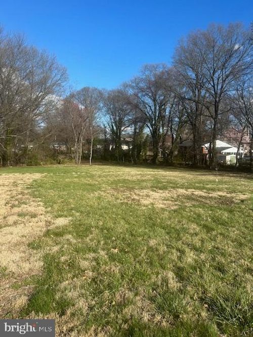 6123 Naval Ave, LANHAM, MD, 20706-2807 | Card Image