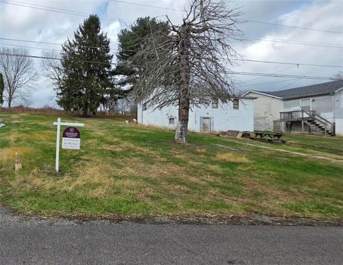 112 Mancha St, Eighty Four, PA, 15330-2057 | Card Image