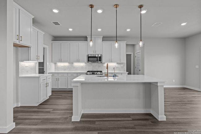1520 Upwell Crk, House other with 3 bedrooms, 3 bathrooms and null parking in New Braunfels TX | Image 5