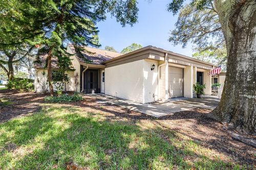 2201 Pine Dr, TARPON SPRINGS, FL, 34689-6110 | Card Image