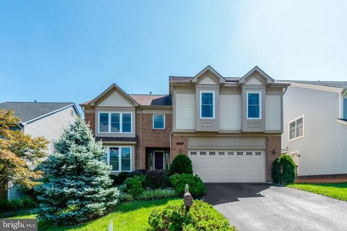 7520 Walnut Hill Ln, FALLS CHURCH, VA, 22042-3539 | Card Image