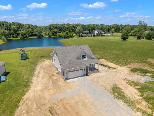 1171 Abiff Rd, Bon Aqua, TN, 37025-5032 | Card Image