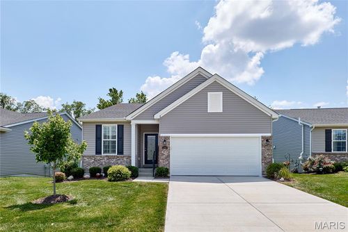 176 Noahs Mill Dr, Lake St Louis, MO, 63367-4038 | Card Image