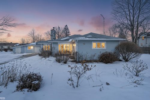 724 Townsend Dr, Algonac, MI, 48001-1660 | Card Image