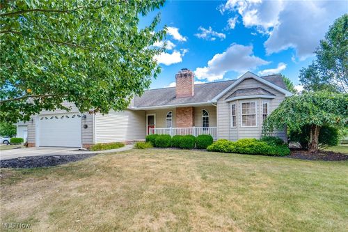 1960 Summerchase Rd Ne, Canton, OH, 44721-3875 | Card Image