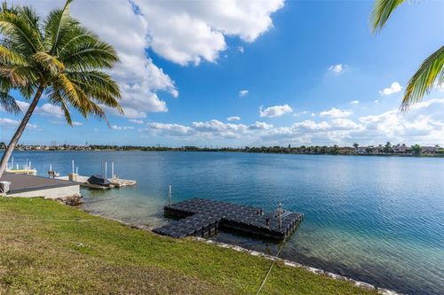 13000 Sw 136th Ter, Miami, FL, 33186-8437 | Card Image