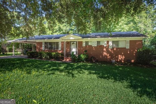 111 Mason Dr, Centerville, GA, 31028-1121 | Card Image