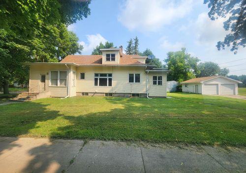 120 Park Ave W, Renville, MN, 56284-6006 | Card Image