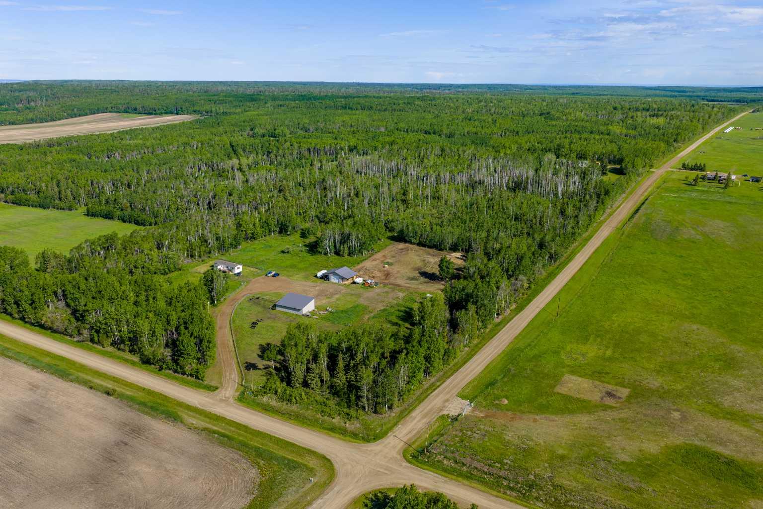 Residential in Rural Saddle Hills County