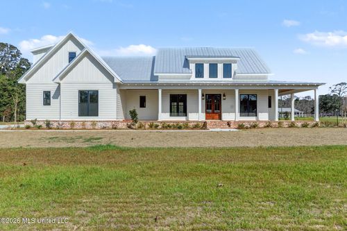 2713 Island Branch Rd, Vancleave, MS, 39565-8699 | Card Image