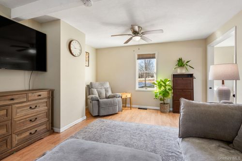 345 Old Hardenbergh Rd, Pine Bush, NY, 12566-5730 | Card Image