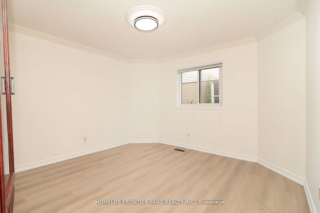 8 Wigston Crt, House other with 5 bedrooms, 3 bathrooms and 4 parking in Whitby ON | Image 7