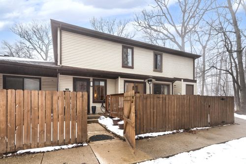 2940 Roundtree Blvd, Ypsilanti, MI, 48197-4811 | Card Image