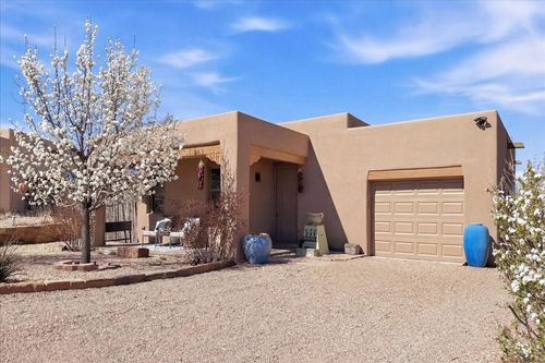1641 Placita De Luna, Santa Fe, NM, 87506-0245 | Card Image