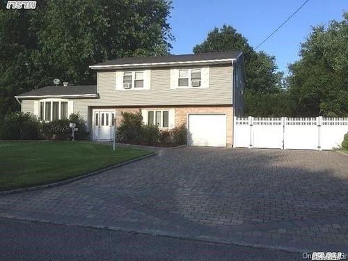 53 Jarvin Rd, Port Jefferson Station, NY, 11776-1311 | Card Image