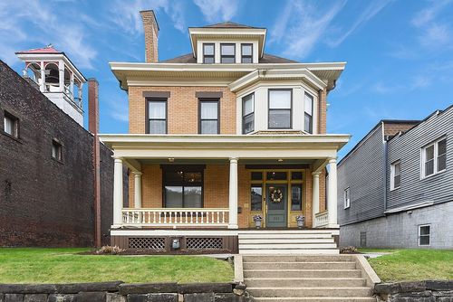 215 N Main St, Sharpsburg, PA, 15215-2020 | Card Image