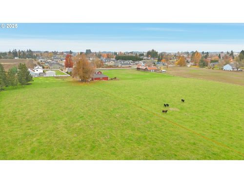 12324 W Church Rd Ne, Mount Angel, OR, 97362-9773 | Card Image