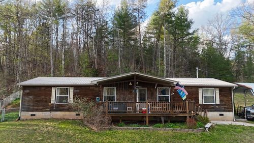 67 Eagle Ln, Hayesville, NC, 28904-8016 | Card Image