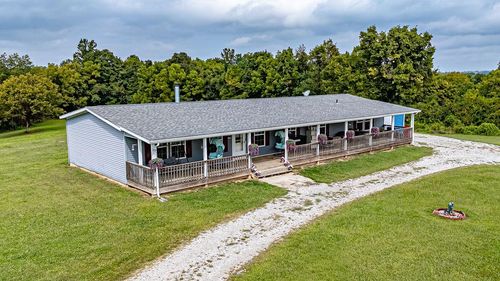 5424 Pleasant Ridge Rd, Rising Sun, IN, 47040-7507 | Card Image