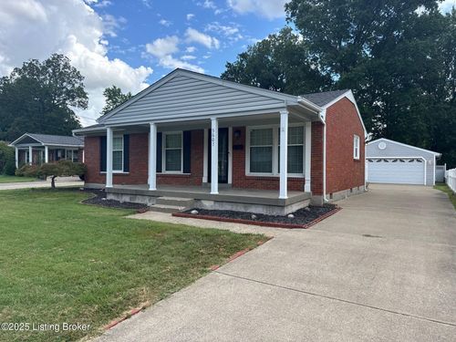 5607 Elmer Ln, Louisville, KY, 40214-4704 | Card Image