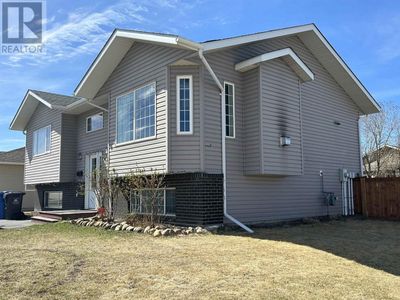 11416 103 St, House other with 5 bedrooms, 3 bathrooms and null parking in Fort St. John BC | Image 1