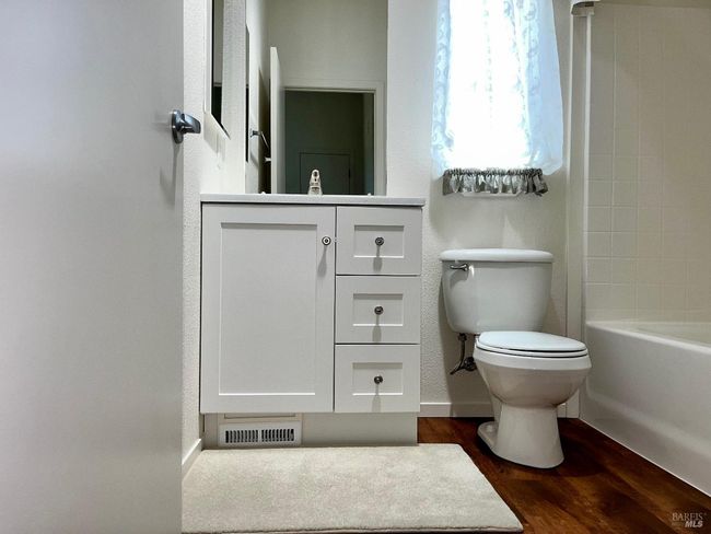 38 Mobile Mnr, House other with 3 bedrooms, 2 bathrooms and 3 parking in Angwin CA | Image 14