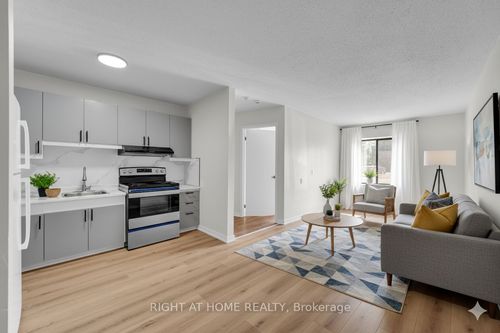 3-6 John St S, Arnprior, ON, K7S2P9 | Card Image